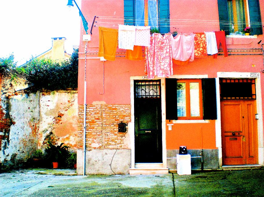 Semplicità. Venice, Italy.